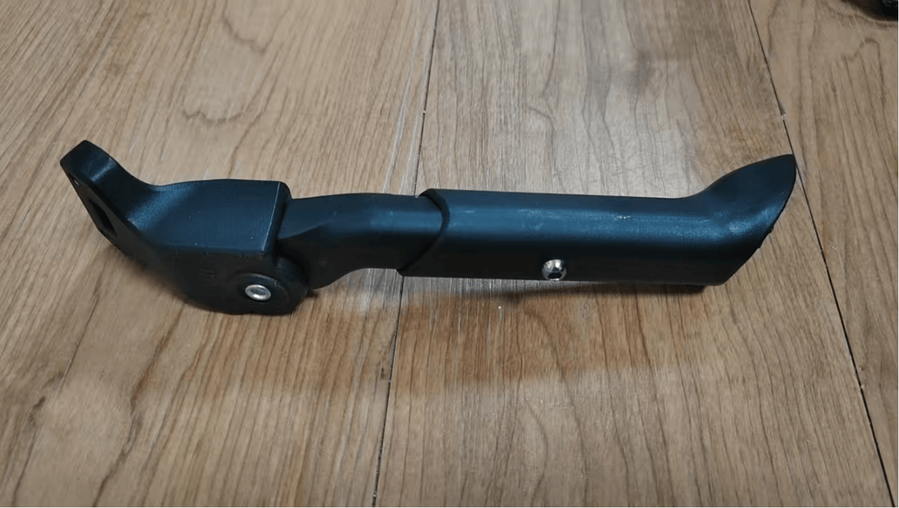 M6 E-Bike Kickstand