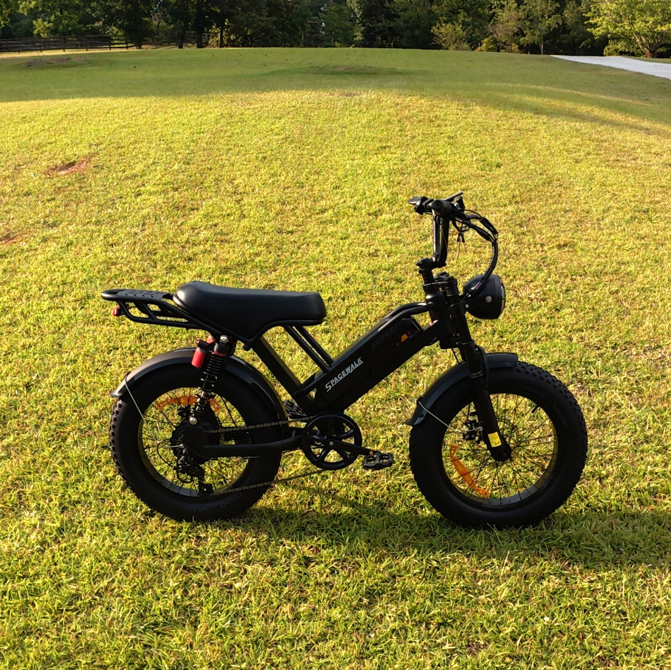 Eilleo SpaceWalk M7 Electric Bike ‎for Adults